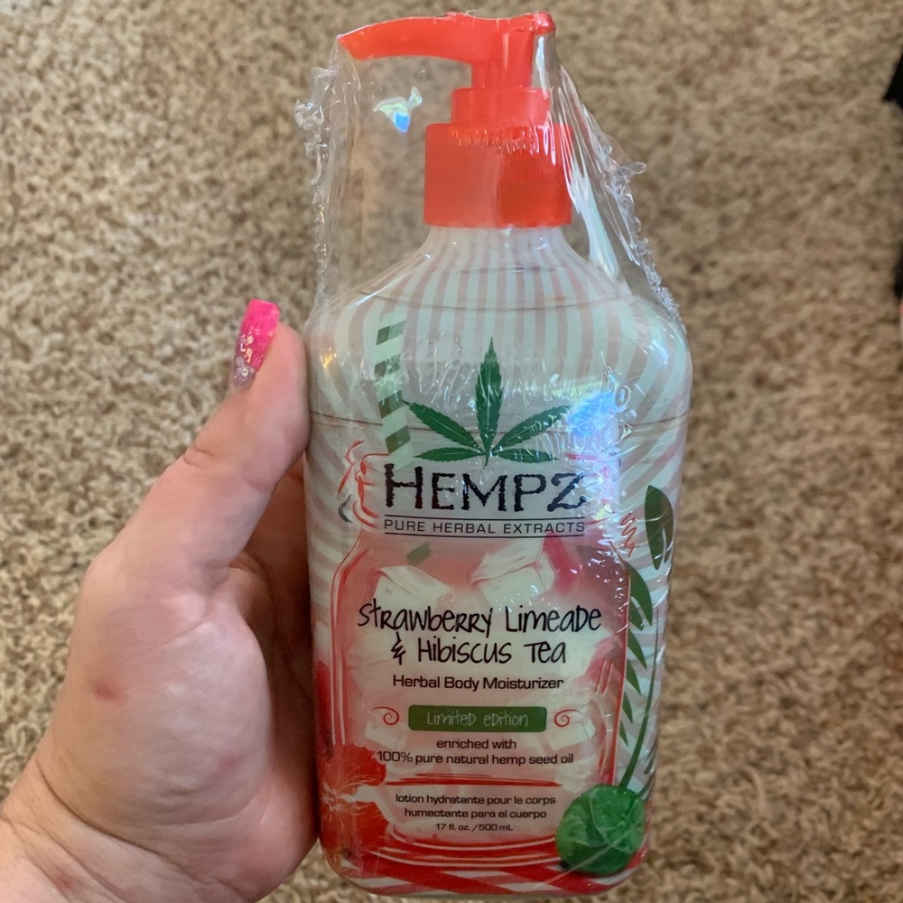 Hempz strawberry limeade & hibiscus tea